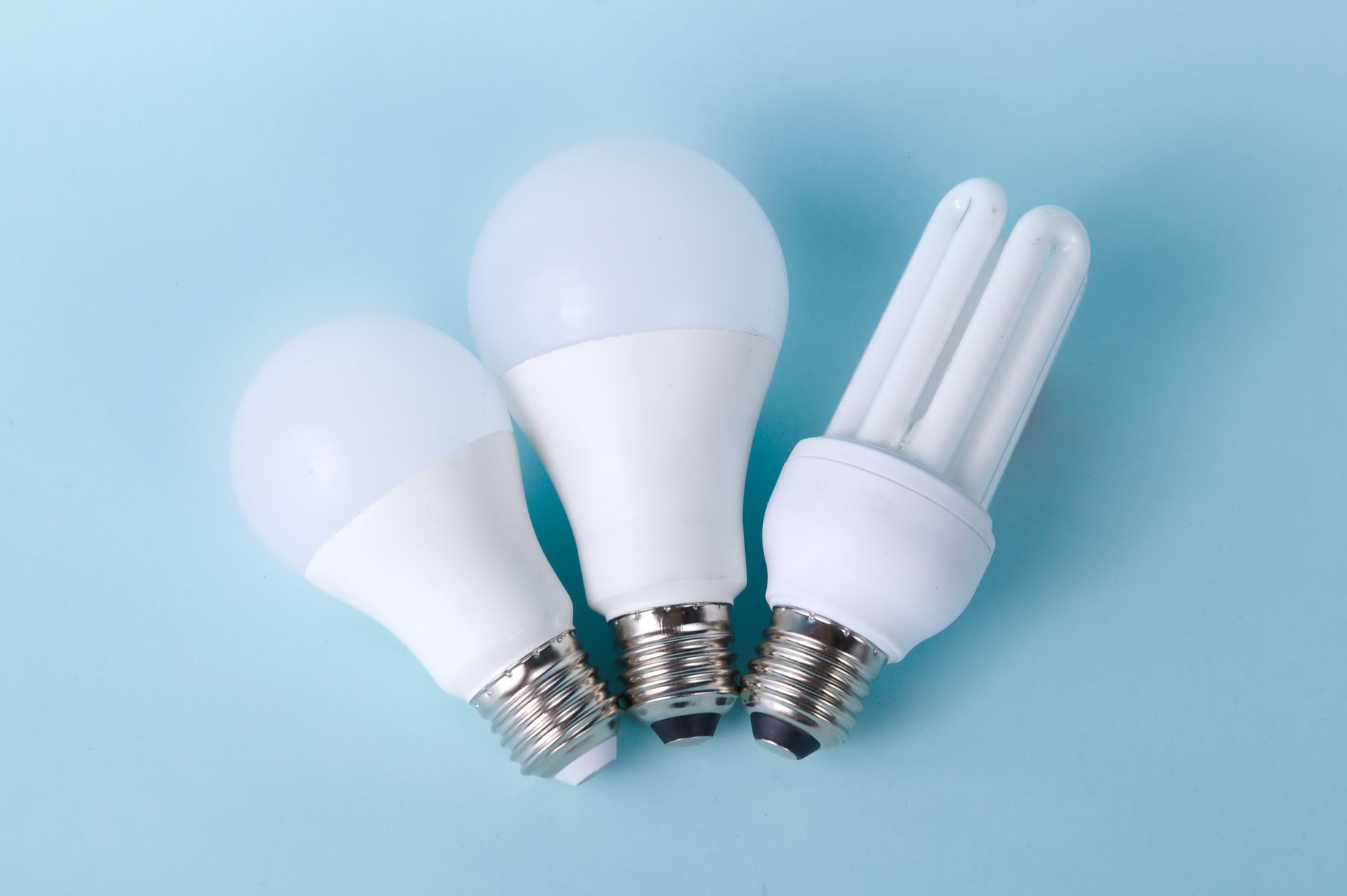 LED light bulb used for energy-saving lighting