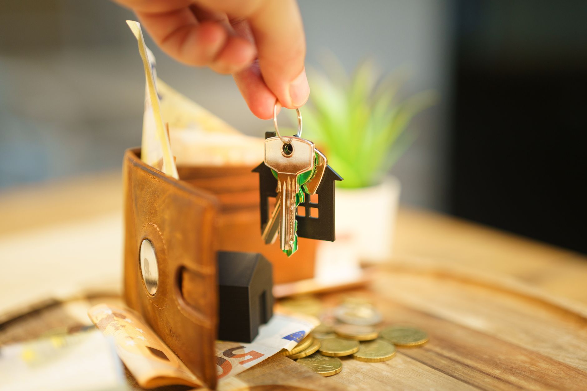 House for sale — calculating mortgage affordability based on income and down payment